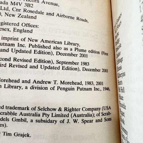 Hoyle's Rules Of Games Paperback Informative Fun Revised & Updated 2001 - Picture 4 of 5